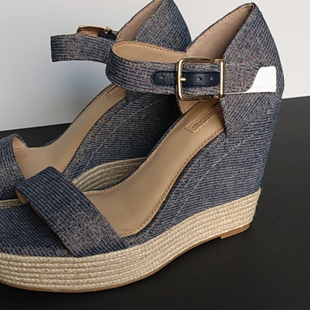 Antonio Melani Blue Lauralyn Platform Wedge - Picture 10 of 11